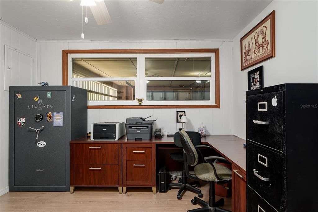 Activo con contrato: $399,000 (3 camas, 2 baños, 2184 Pies cuadrados)