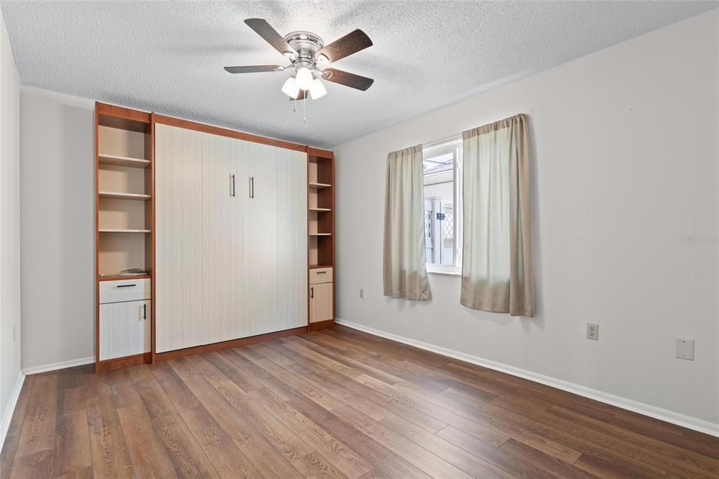 For Sale: $579,737 (4 beds, 2 baths, 2172 Square Feet)