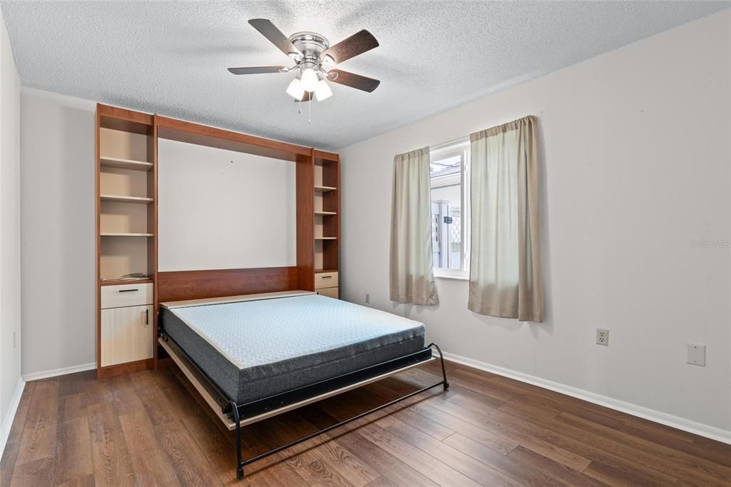 For Sale: $579,737 (4 beds, 2 baths, 2172 Square Feet)