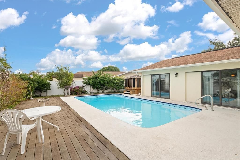 For Sale: $579,737 (4 beds, 2 baths, 2172 Square Feet)