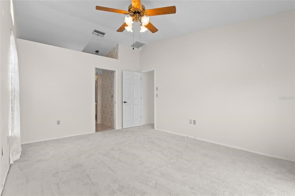 For Sale: $579,737 (4 beds, 2 baths, 2172 Square Feet)