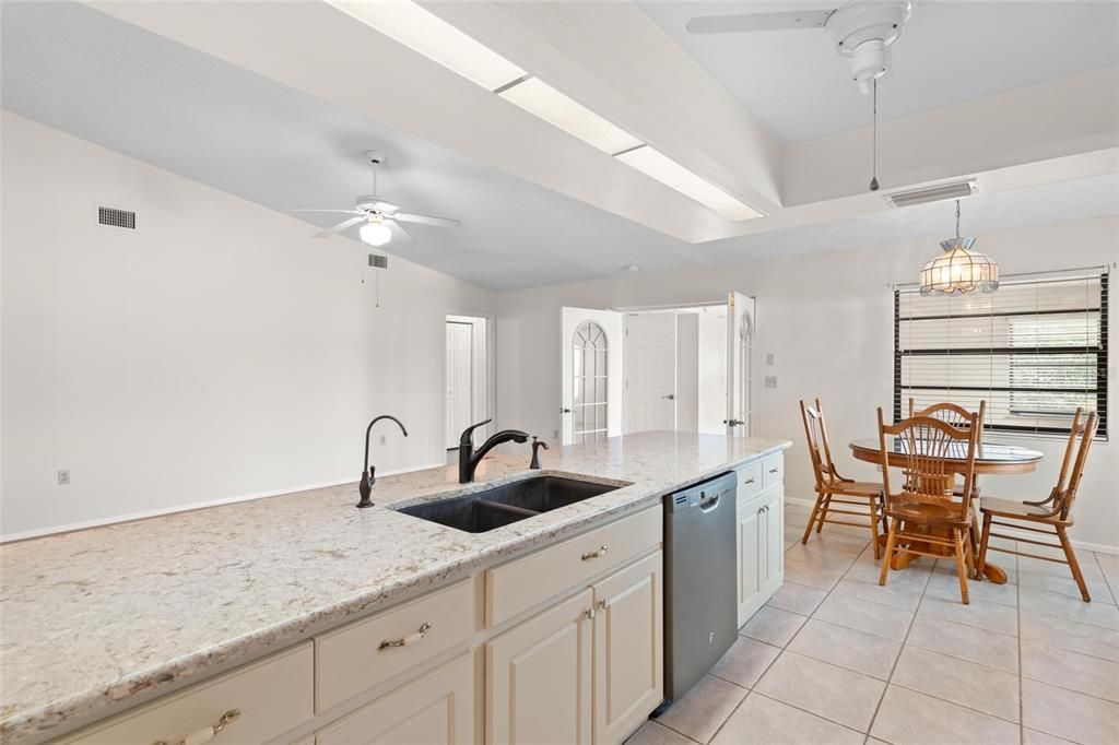 For Sale: $579,737 (4 beds, 2 baths, 2172 Square Feet)