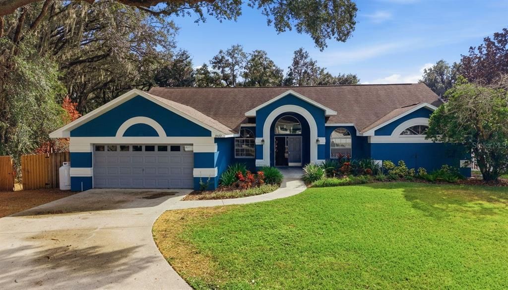 En Venta: $660,000 (4 camas, 3 baños, 2776 Pies cuadrados)