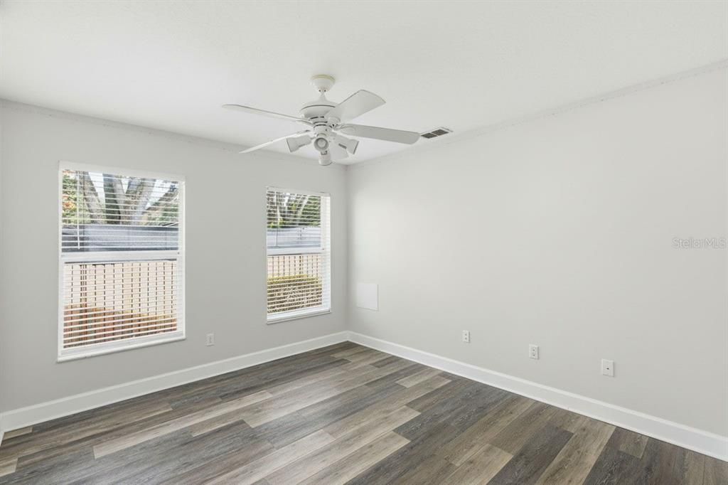 En Venta: $660,000 (4 camas, 3 baños, 2776 Pies cuadrados)