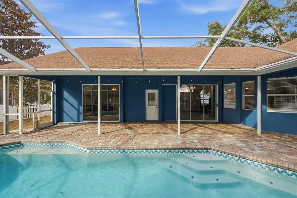 En Venta: $660,000 (4 camas, 3 baños, 2776 Pies cuadrados)