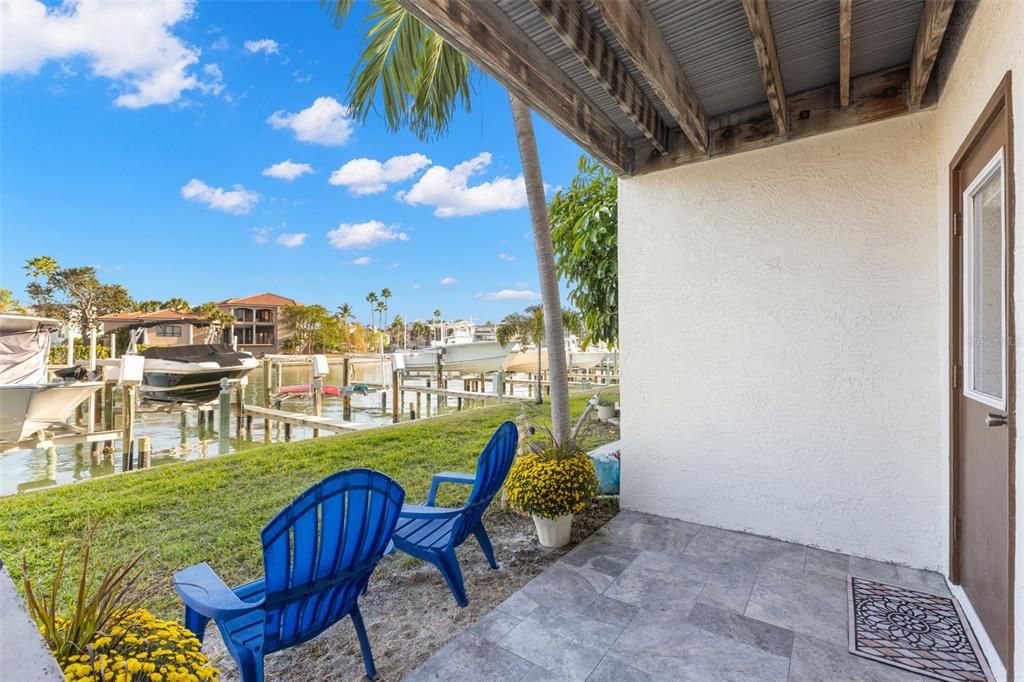 На продажу: $749,900 (3 спален, 3 ванн, 1585 Квадратных фут)