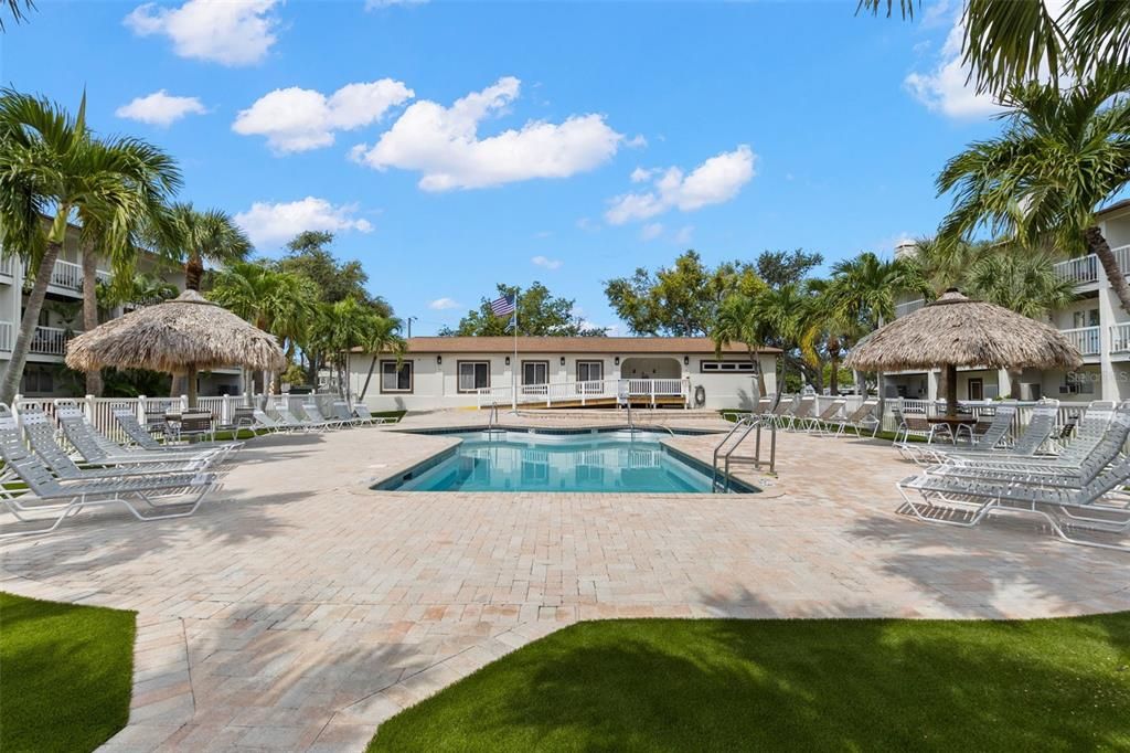 На продажу: $749,900 (3 спален, 3 ванн, 1585 Квадратных фут)