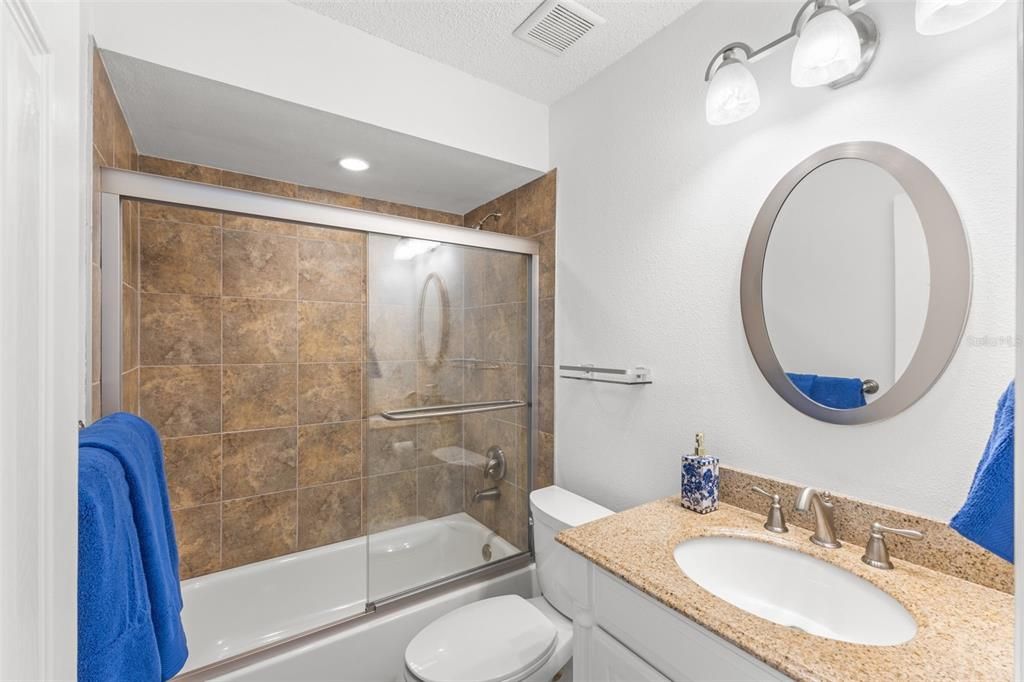 На продажу: $749,900 (3 спален, 3 ванн, 1585 Квадратных фут)