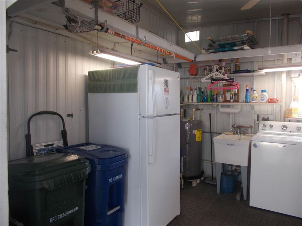 Activo con contrato: $175,000 (2 camas, 2 baños, 1056 Pies cuadrados)