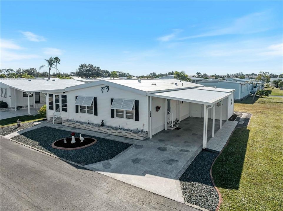 Activo con contrato: $175,000 (2 camas, 2 baños, 1056 Pies cuadrados)