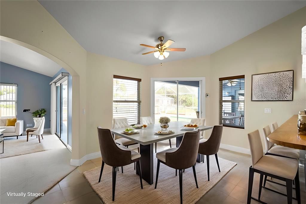 待售: $900,000 (4 贝兹, 2 浴室, 2654 平方英尺)