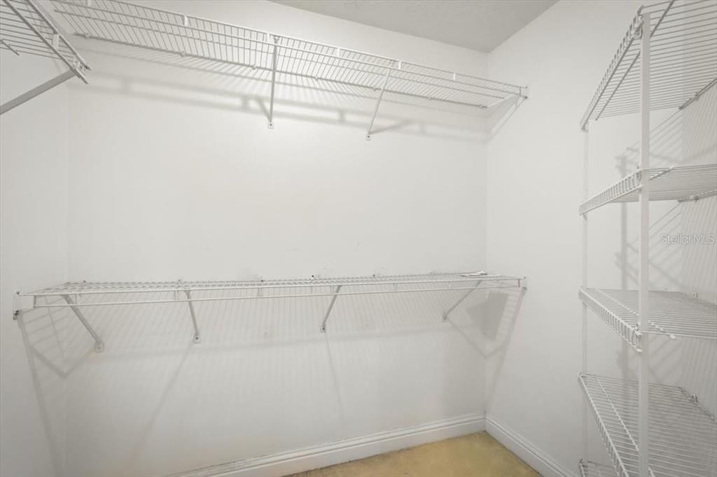 待售: $900,000 (4 贝兹, 2 浴室, 2654 平方英尺)