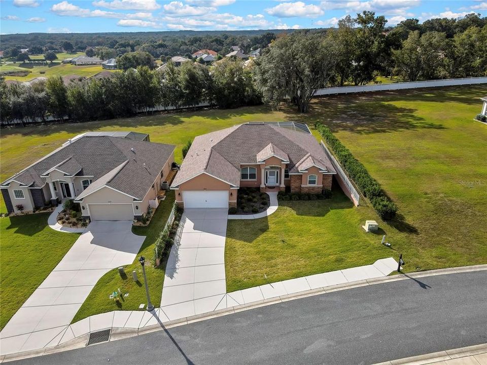 For Sale: $439,000 (3 beds, 2 baths, 2189 Square Feet)