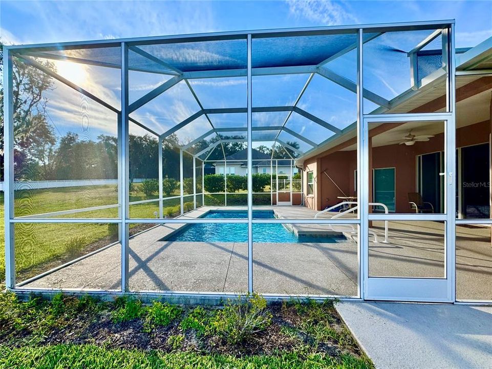 For Sale: $439,000 (3 beds, 2 baths, 2189 Square Feet)