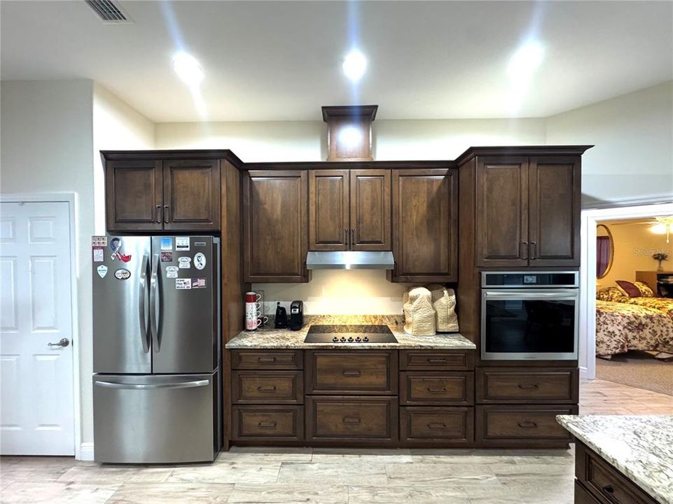 For Sale: $439,000 (3 beds, 2 baths, 2189 Square Feet)