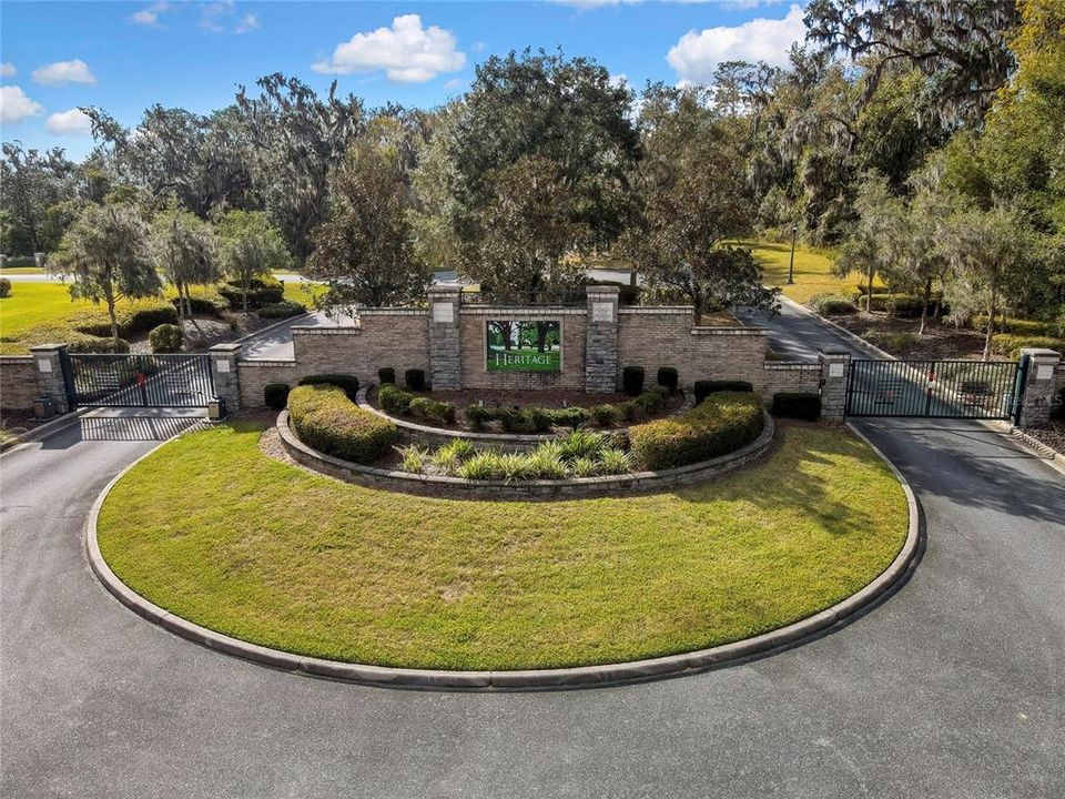 For Sale: $439,000 (3 beds, 2 baths, 2189 Square Feet)