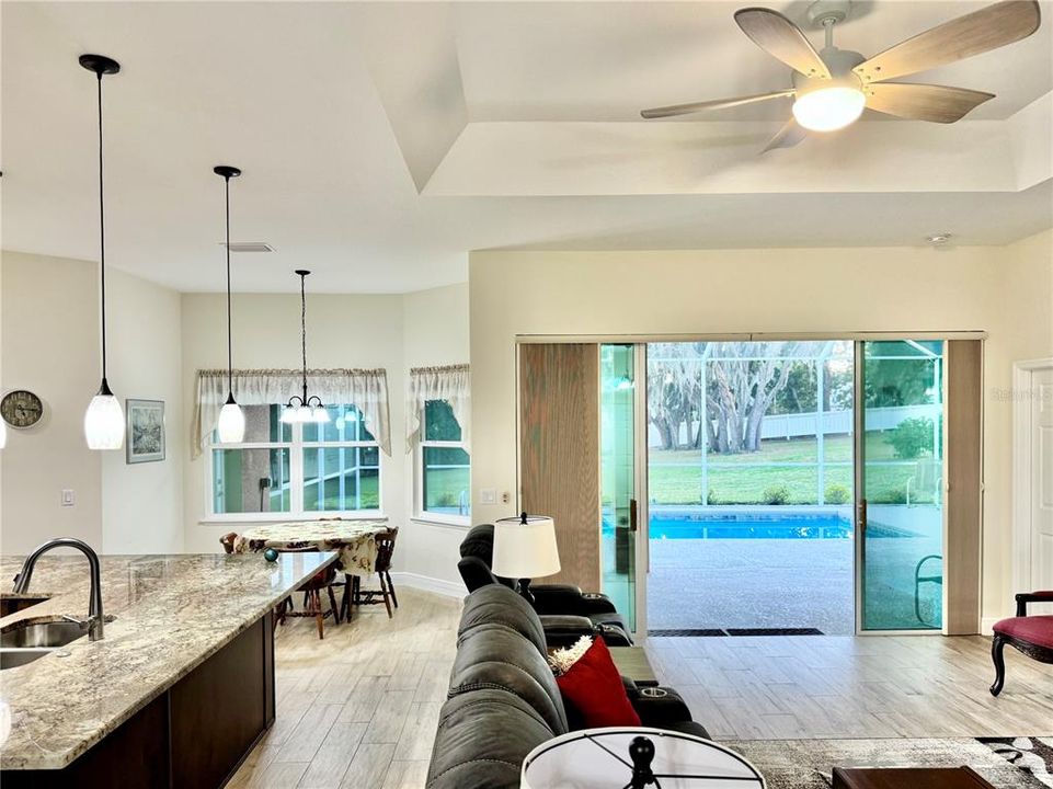 For Sale: $439,000 (3 beds, 2 baths, 2189 Square Feet)