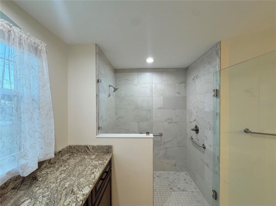 For Sale: $439,000 (3 beds, 2 baths, 2189 Square Feet)