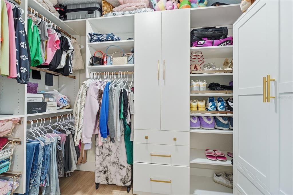 待售: $465,000 (3 贝兹, 2 浴室, 1727 平方英尺)