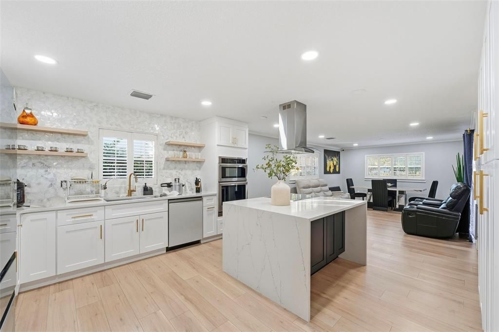 待售: $465,000 (3 贝兹, 2 浴室, 1727 平方英尺)