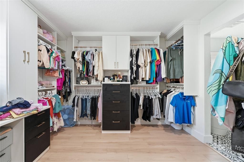 待售: $465,000 (3 贝兹, 2 浴室, 1727 平方英尺)