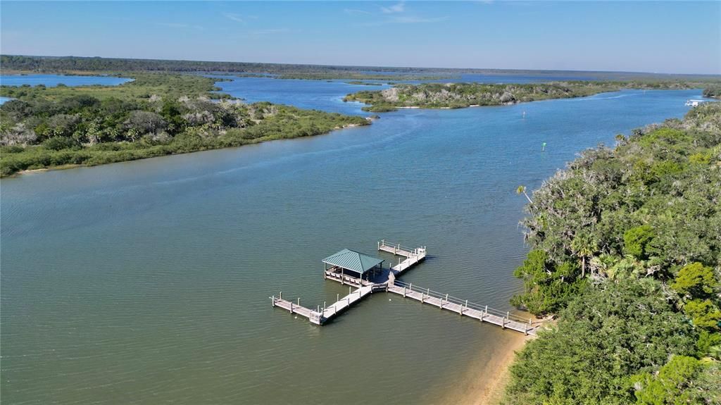 待售: $249,900 (2 贝兹, 2 浴室, 1113 平方英尺)