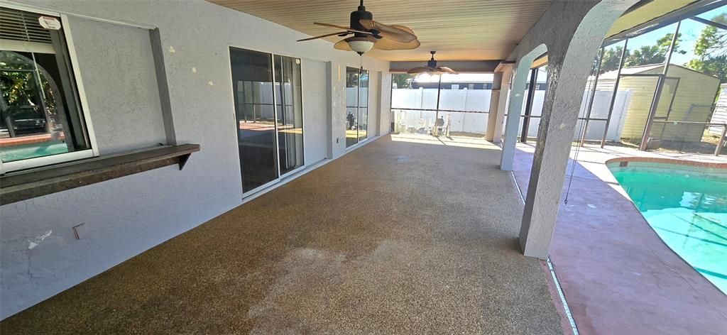 For Sale: $325,000 (3 beds, 2 baths, 2142 Square Feet)