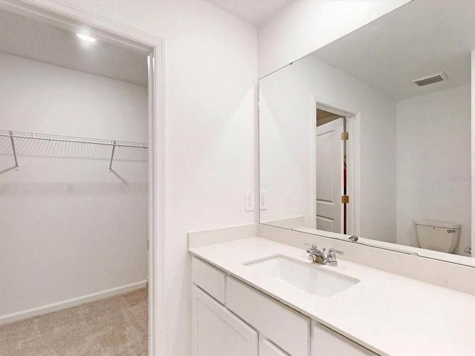 For Rent: $2,190 (4 beds, 2 baths, 1824 Square Feet)