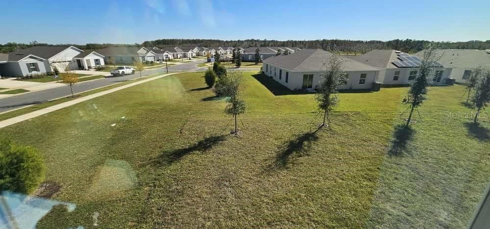 For Rent: $2,190 (4 beds, 2 baths, 1824 Square Feet)