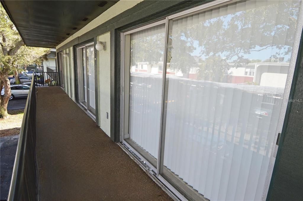 For Rent: $1,600 (2 beds, 1 baths, 1000 Square Feet)