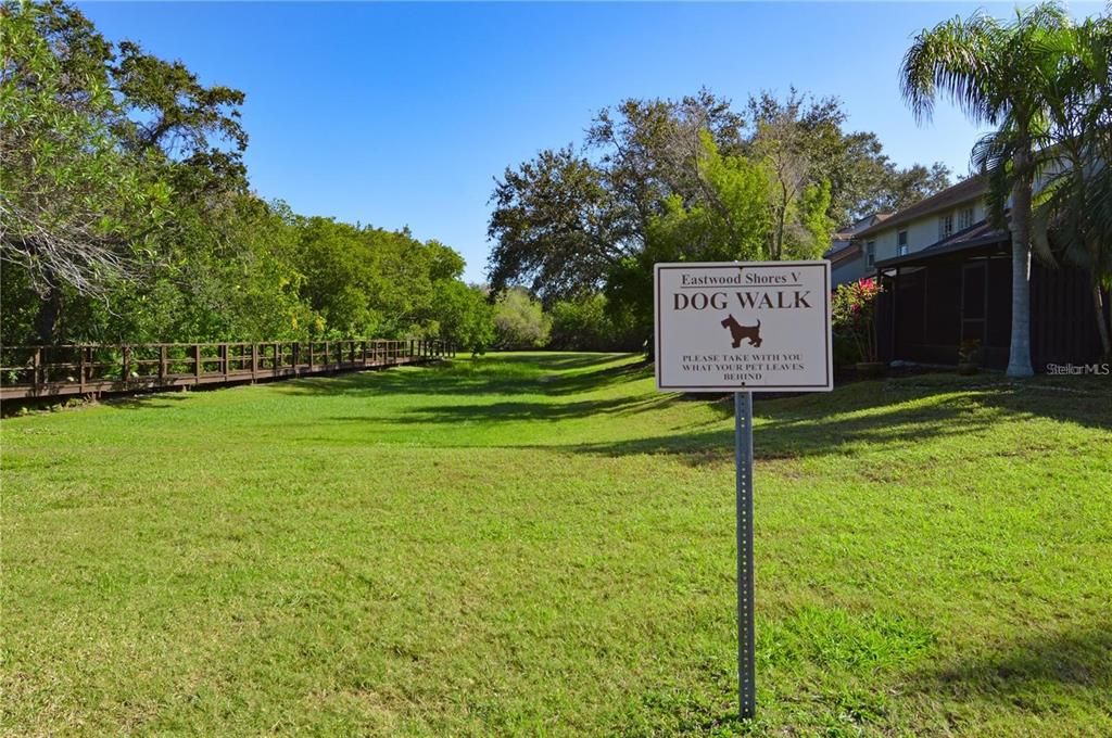 For Rent: $1,600 (2 beds, 1 baths, 1000 Square Feet)