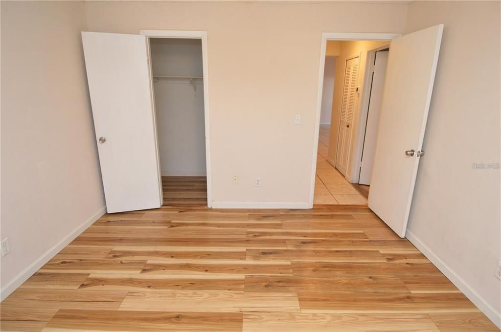 For Rent: $1,600 (2 beds, 1 baths, 1000 Square Feet)