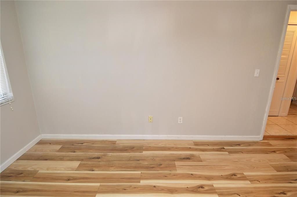 For Rent: $1,600 (2 beds, 1 baths, 1000 Square Feet)