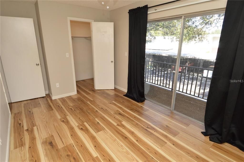 For Rent: $1,600 (2 beds, 1 baths, 1000 Square Feet)