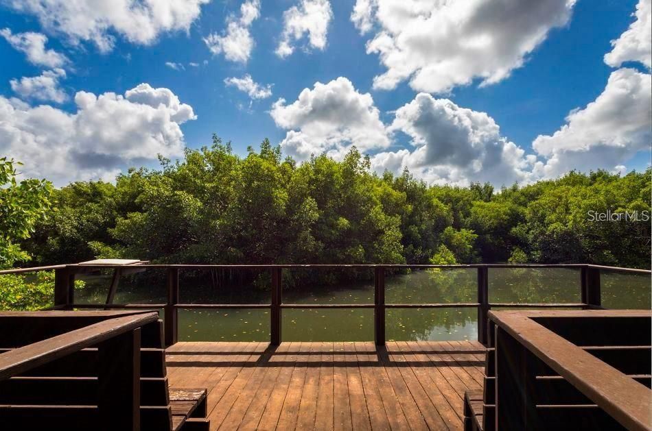 For Rent: $1,600 (2 beds, 1 baths, 1000 Square Feet)