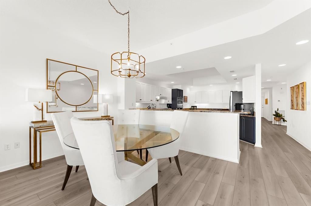 待售: $1,600,000 (3 贝兹, 3 浴室, 1845 平方英尺)