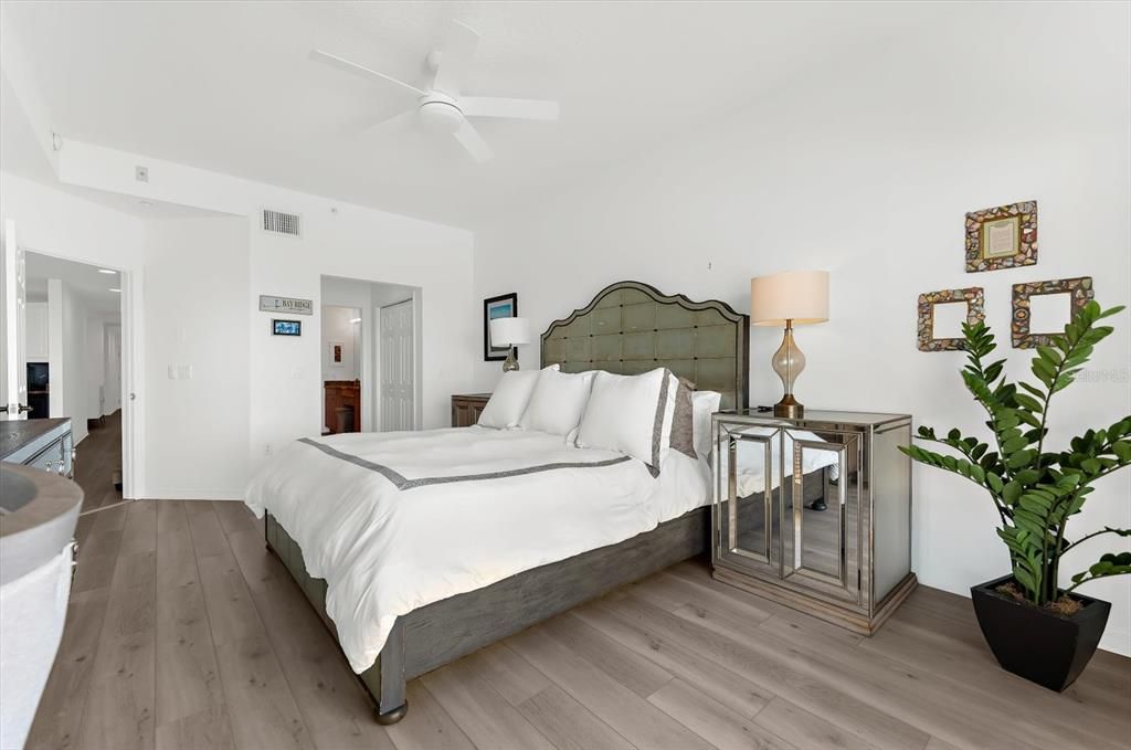 待售: $1,600,000 (3 贝兹, 3 浴室, 1845 平方英尺)