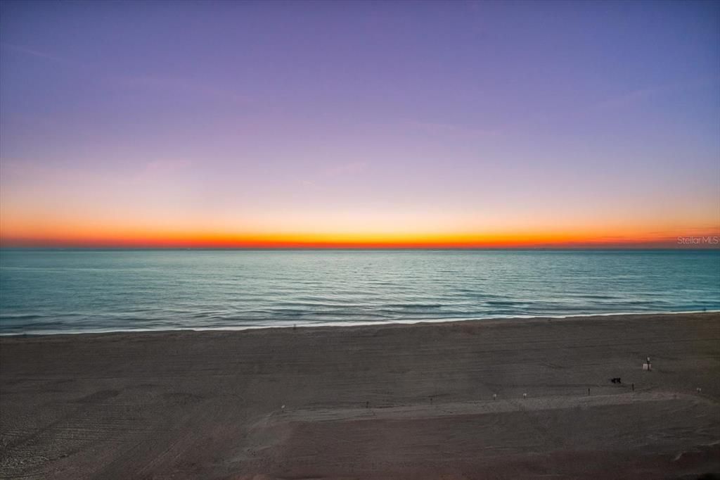 待售: $1,600,000 (3 贝兹, 3 浴室, 1845 平方英尺)