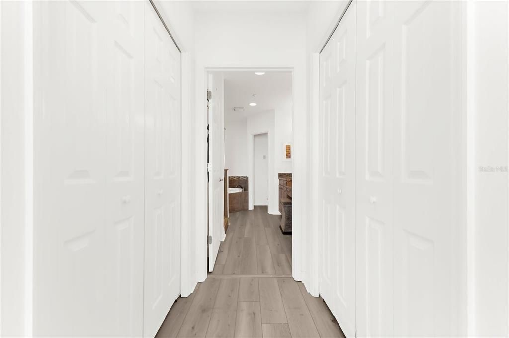 待售: $1,600,000 (3 贝兹, 3 浴室, 1845 平方英尺)