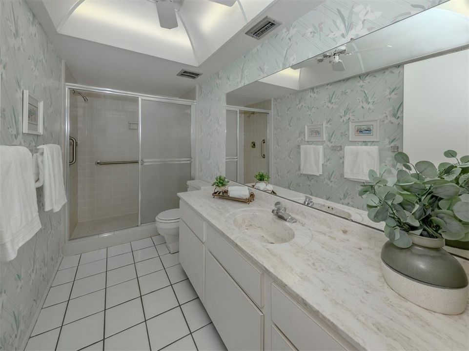 For Sale: $439,900 (2 beds, 2 baths, 1754 Square Feet)