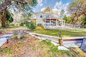 出租: $3,600 (2 贝兹, 2 浴室, 1860 平方英尺)