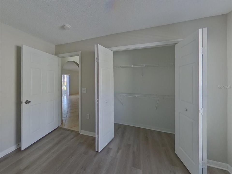 合同活跃: $1,799 (3 贝兹, 2 浴室, 1960 平方英尺)