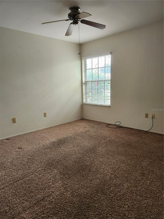 For Sale: $219,900 (3 beds, 2 baths, 1237 Square Feet)