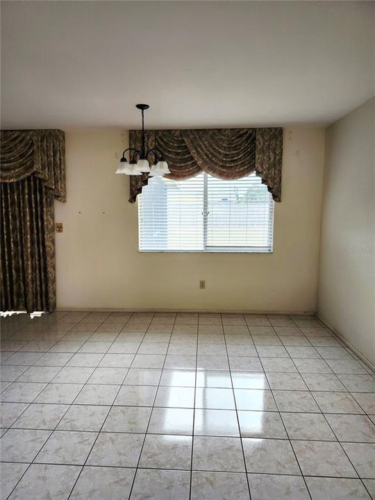 For Sale: $219,900 (3 beds, 2 baths, 1237 Square Feet)