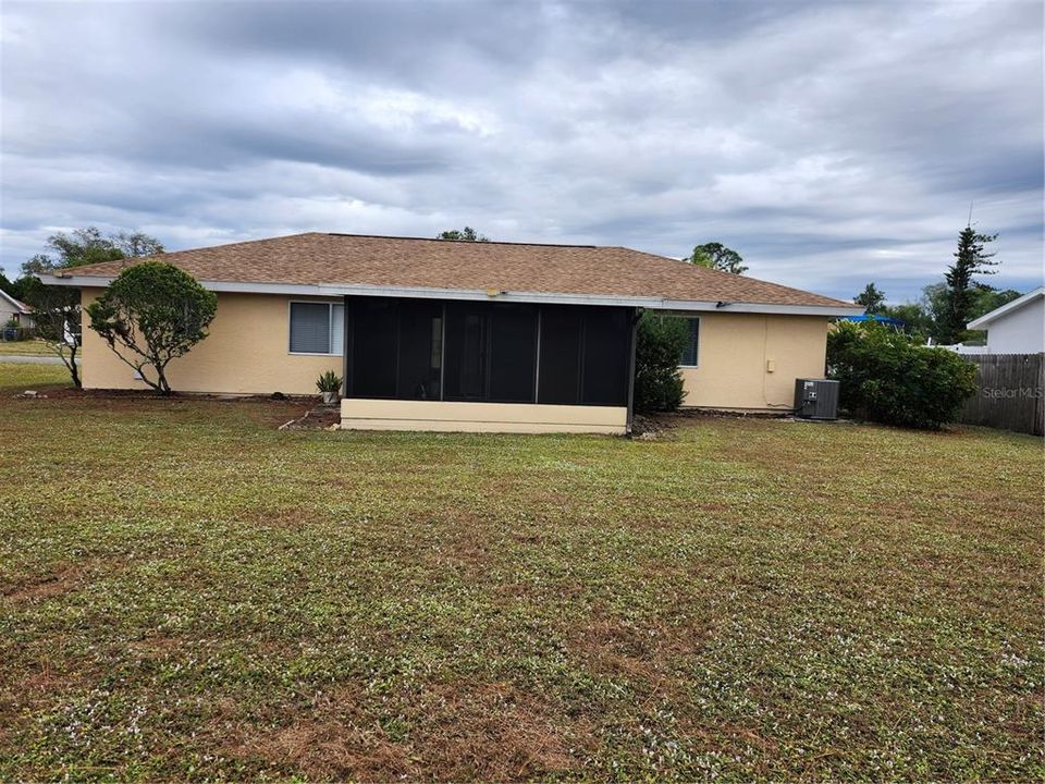 For Sale: $219,900 (3 beds, 2 baths, 1237 Square Feet)