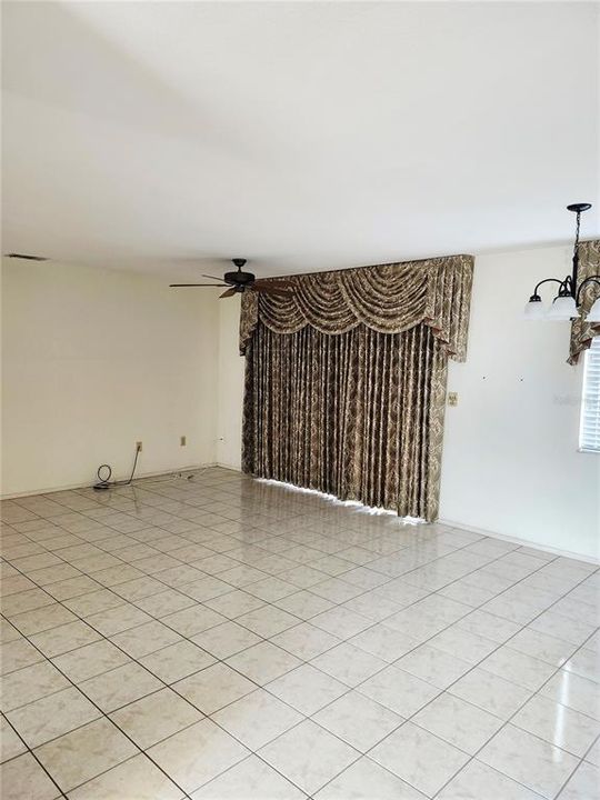 For Sale: $219,900 (3 beds, 2 baths, 1237 Square Feet)