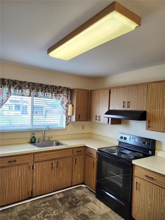 For Sale: $219,900 (3 beds, 2 baths, 1237 Square Feet)
