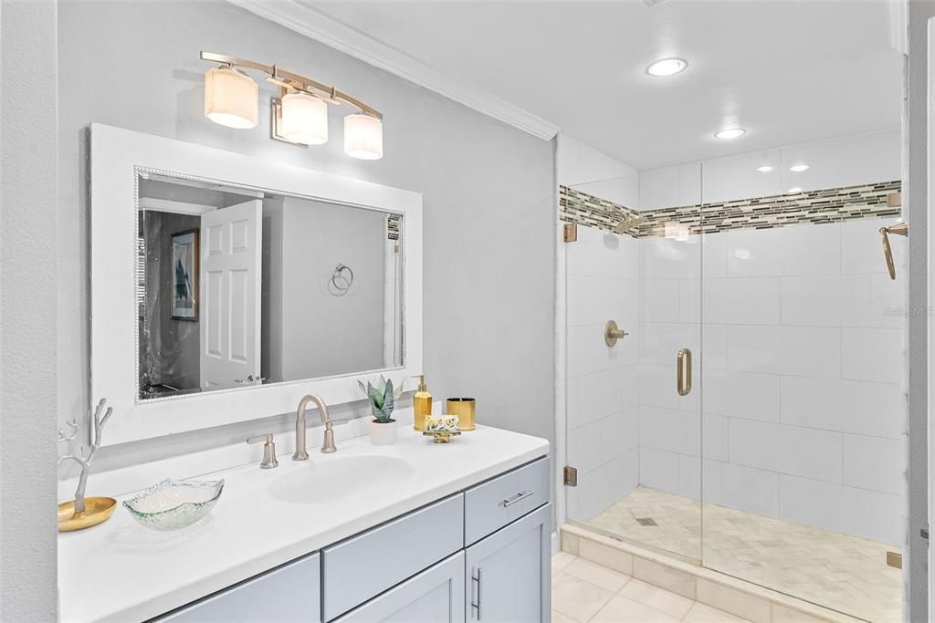 For Sale: $975,000 (2 beds, 2 baths, 1453 Square Feet)