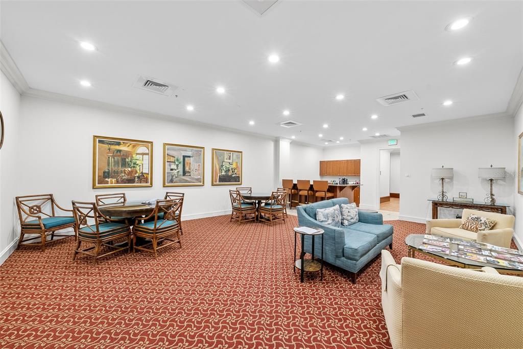 For Sale: $975,000 (2 beds, 2 baths, 1453 Square Feet)