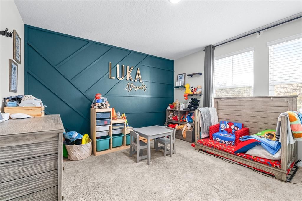 出租: $3,100 (5 贝兹, 3 浴室, 2466 平方英尺)